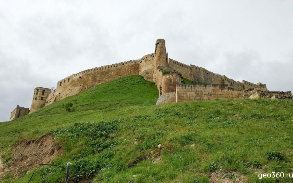Цитадель Нарын-Кала - крепость в Дербенте